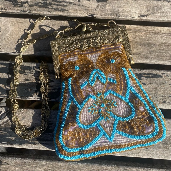 Vintage Ethos Beaded Gold and Blue Purse with chain strap - Picture 9 of 16